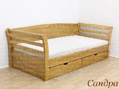 деревянная кровать с тремя спинками